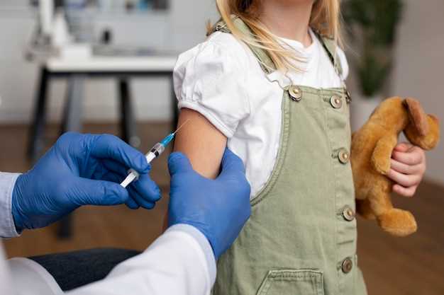 Вакцинация от менингита в частных медицинских учреждениях