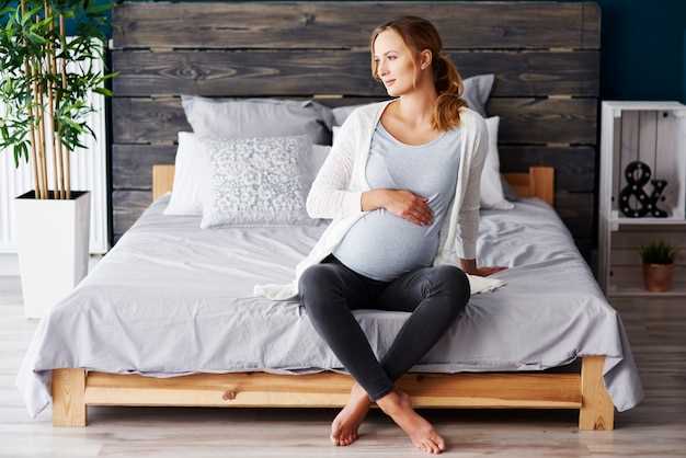 Почему возникает боль в нижней части живота при беременности?