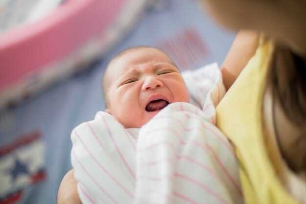 Как происходит пробитие слезного канала у новорожденных?